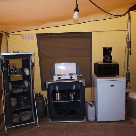 Campingplads Oh! - Les Roquilles Les Flots