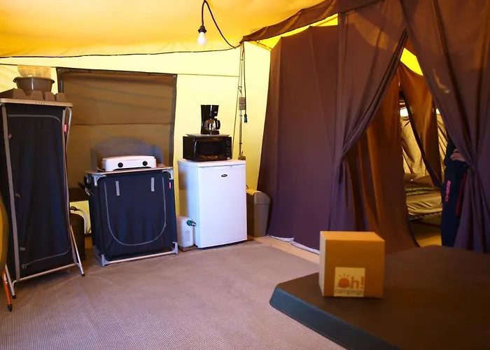 Κάμπινγκ Oh! - Les Roquilles Les Flots